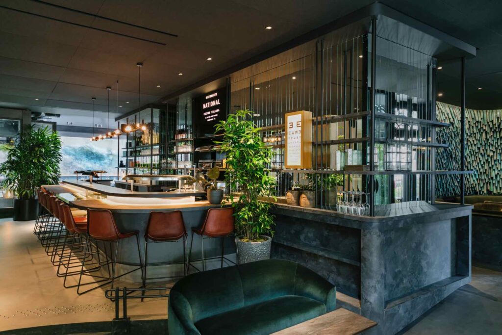luxury hotels paris
